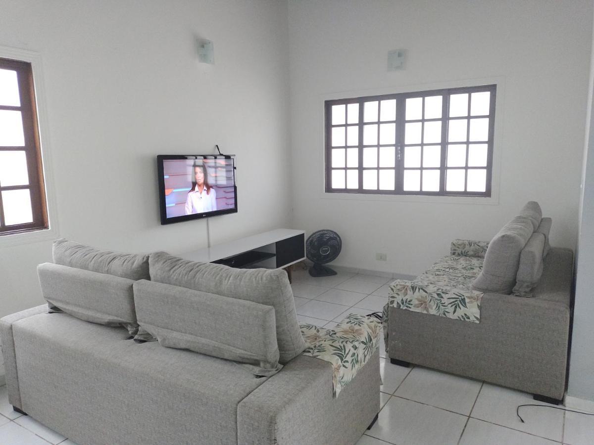 Linda Casa, 3 quartos, acomoda 10 pessoas, há 1,5 km da praia da Enseada Guarujá Exterior foto